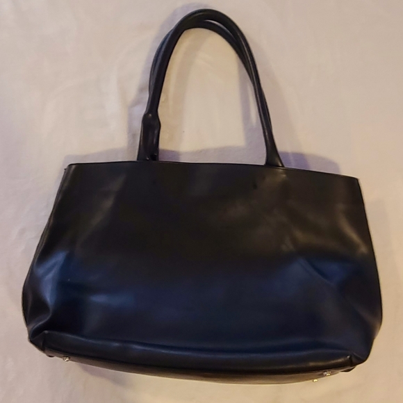 Varriale Genuine Italian Leather Tote - Picture 6 of 7
